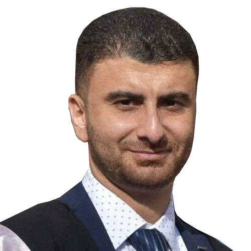 الدكتور ايمن مجيد العاشور