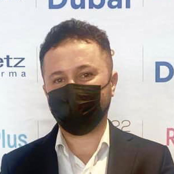 الدكتور محمد يونس