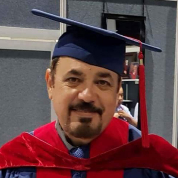 الدكتور سعيد مصطفى سعيد الدكتور سعيد مصطفى سعيد