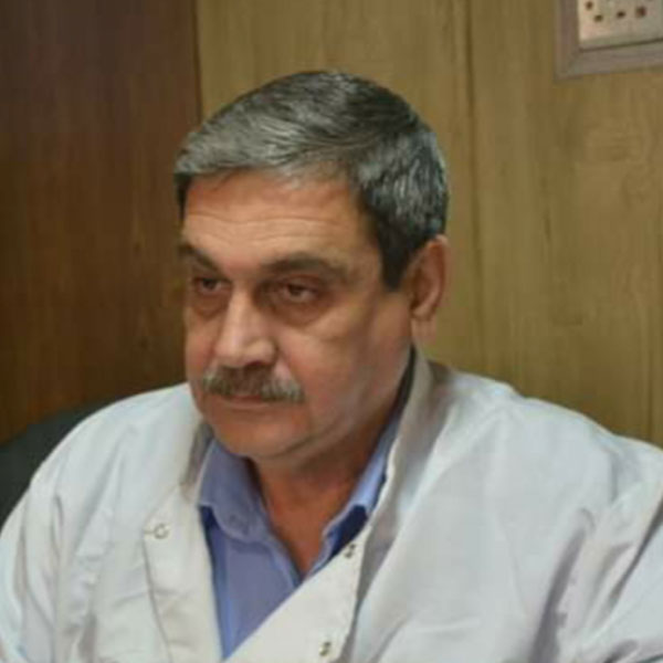 الدكتور فاضل عباس المندلاوي 