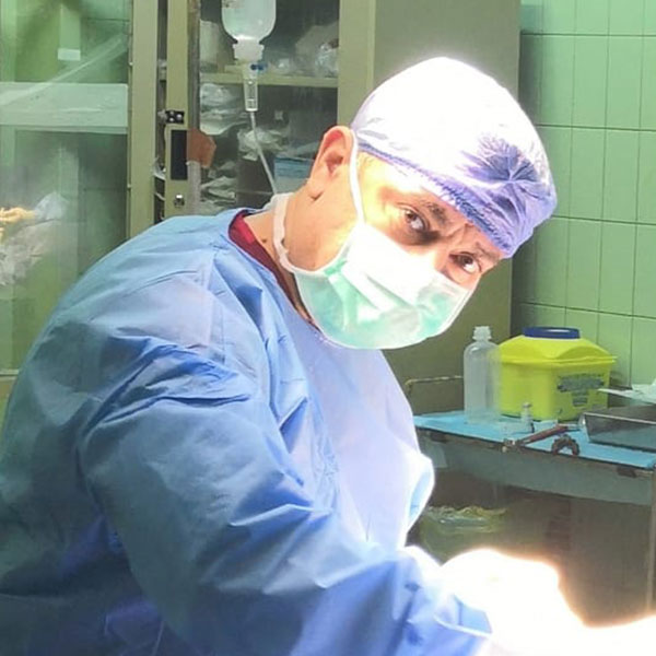 الدكتور مقدام محمد حمادي المياحي الدكتور مقدام محمد حمادي المياحي