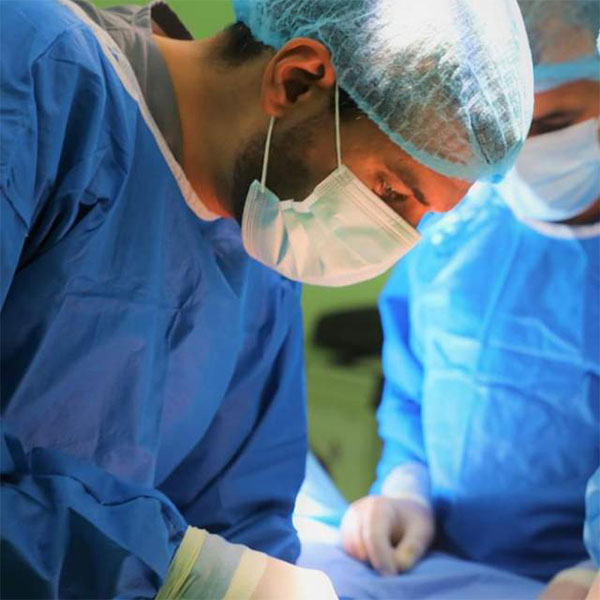 الدكتور منتظر الحكيم الدكتور منتظر الحكيم